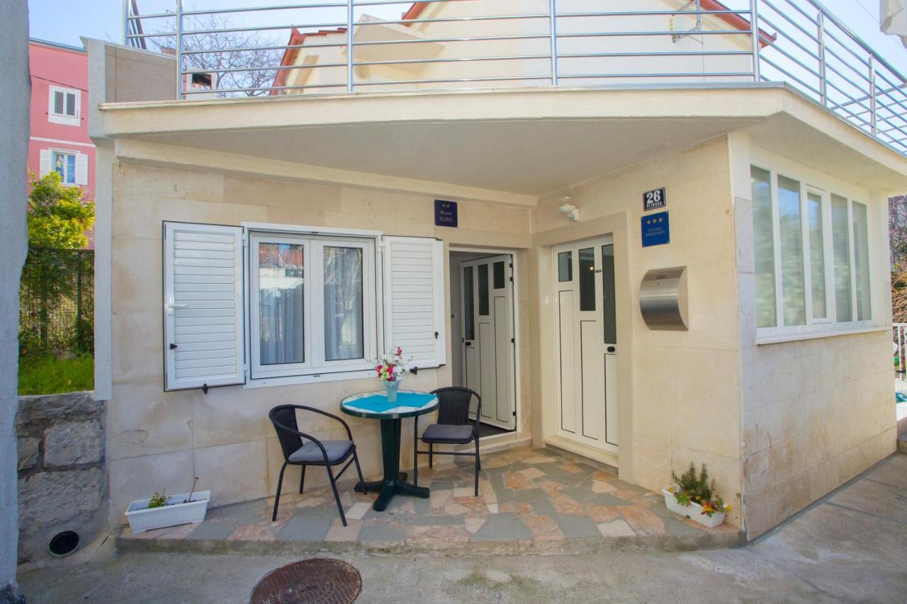 Guest House Kuseta Split Buitenkant foto