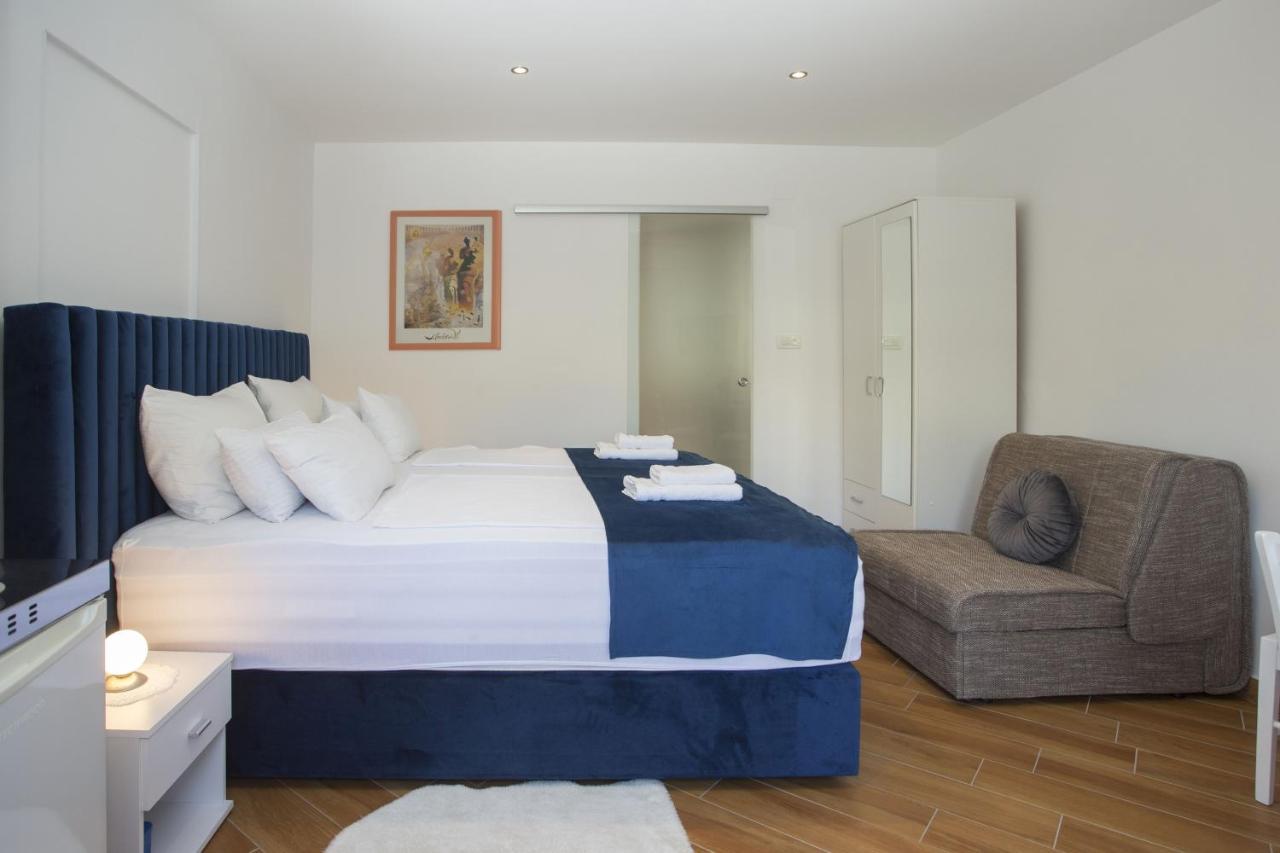 Guest House Kuseta Split Buitenkant foto